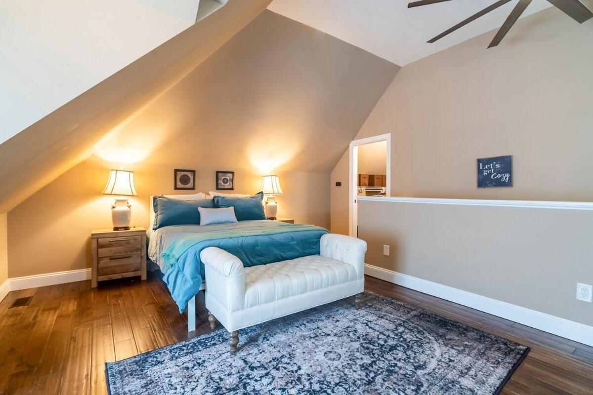 4 Bedroom Luxe In Brewery District Ferienhaus