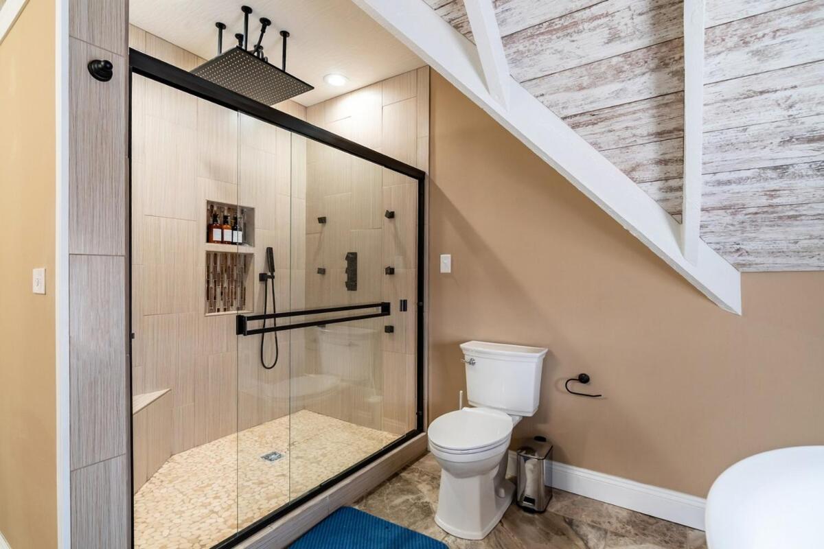4 Bedroom Luxe In Brewery District Ferienhaus